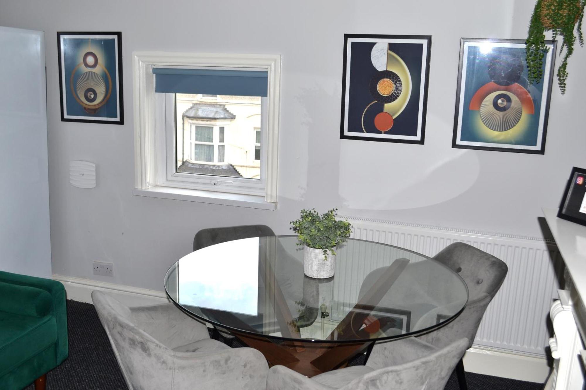 Cottage Style 2 Bedroom Apt In City, Near Utilita Arena & Free Parking Бирмингем Экстерьер фото